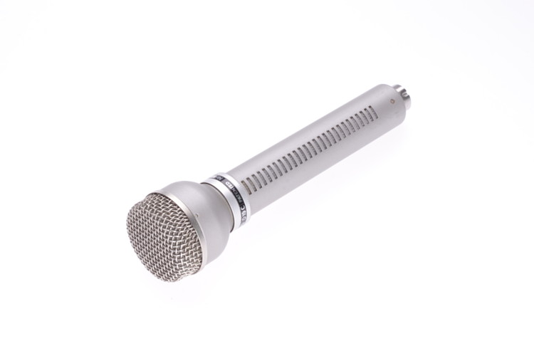 AKG D-19 C 200 Vintage Mikrofon #184428